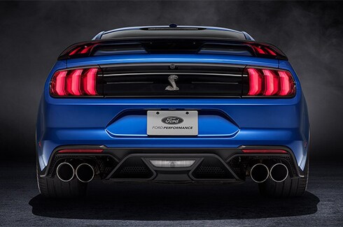 Descubre consejos para tomar fotografias en exterior a Ford Mustang